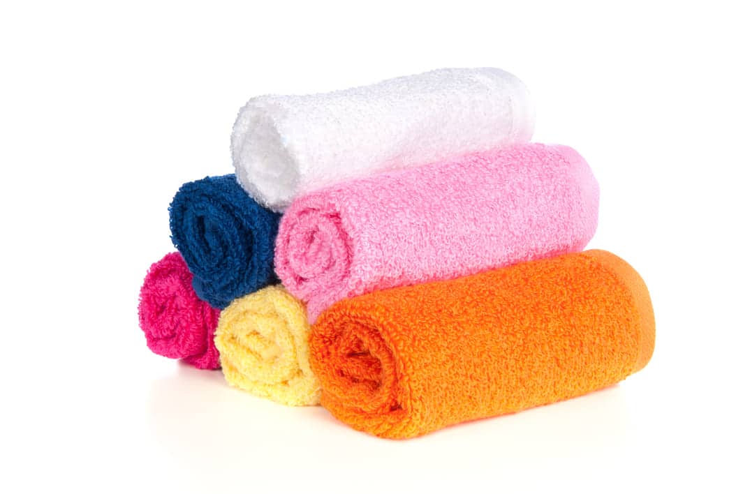 toalhas de banho enroladas