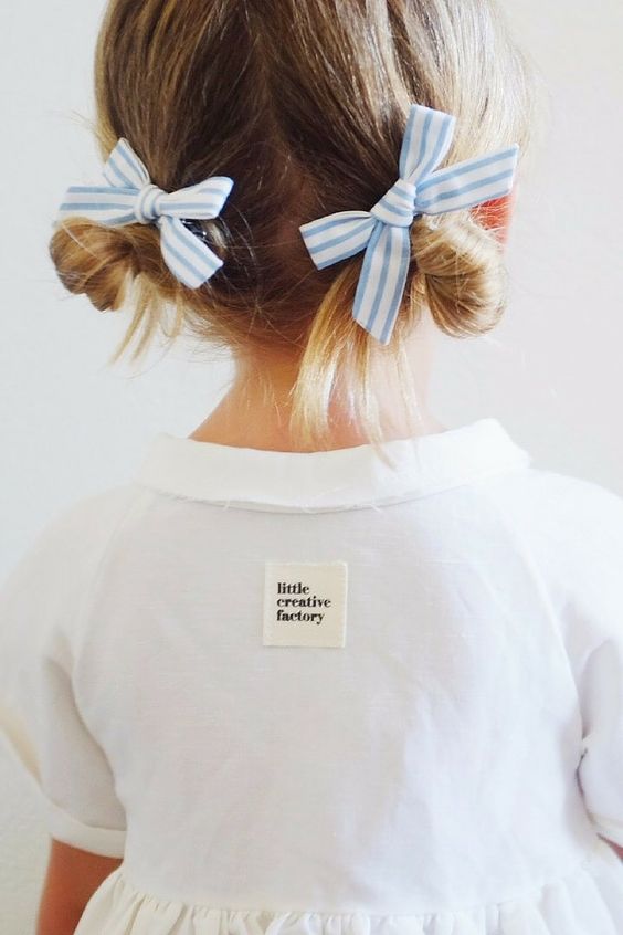 Laços e enfeites de cabelo: super tendência que volta com tudo - Blog Moda  Infantil